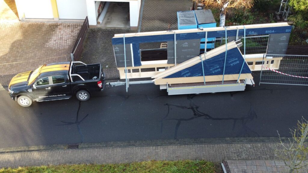 Energetische Dachsanierung mit großer Dachgaube – Zimmerei & Holzbau Seitz im Spessart