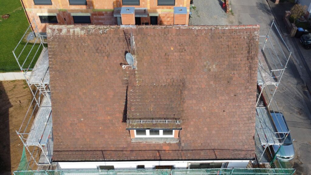 Energetische Dachsanierung mit Holzfassade – Zimmerei & Holzbau Seitz im Spessart