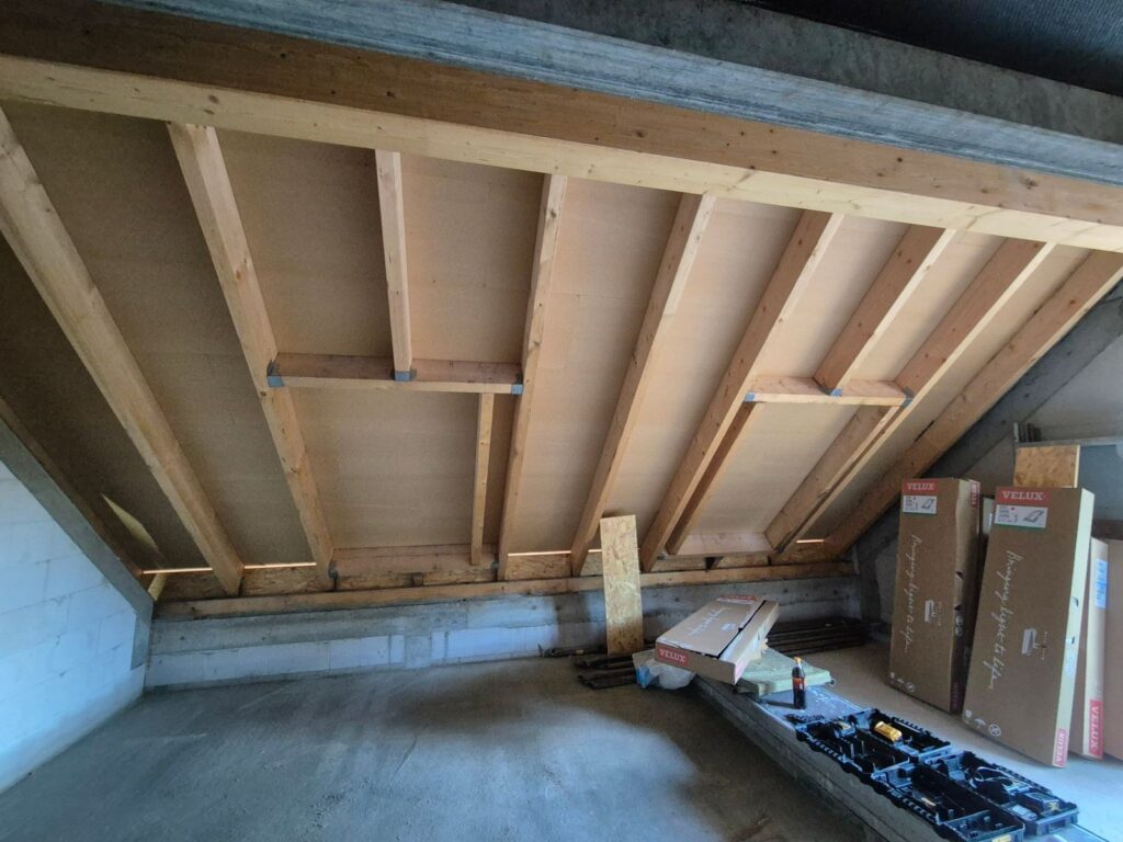 Neubau Mehrparteienhaus mit Satteldach – Zimmerei & Holzbau Seitz im Spessart